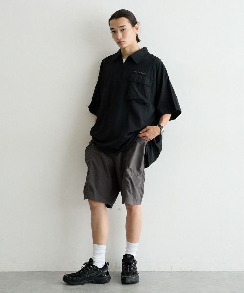 Ridingmania（ライディングマニア）の「【RIDINGMANIA】ナイロン/ワンポイント刺繍ハーフジップシャツ（シャツ/ブラウス・メンズ・グレー/ブラック/その他19・MEDIUM/LARGE）」の4枚目の写真