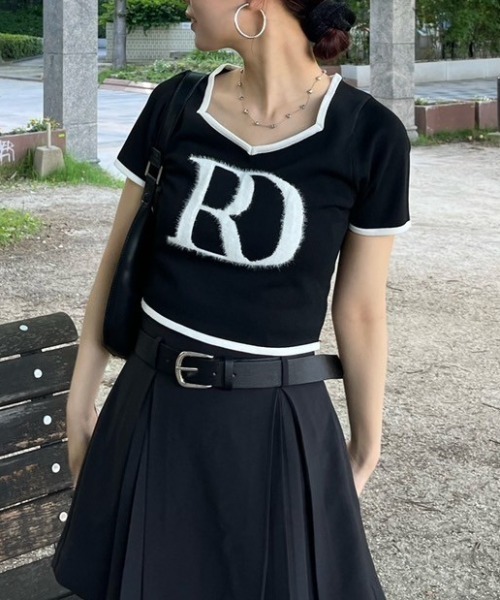 rienda（リエンダ）の「ビッグRロゴニットトップス（ニット