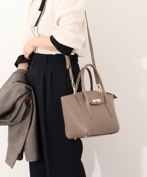 NOLLEY’S（ノーリーズ）の「スクエアトートバッグ（ショルダーバッグ・レディース・モカ/ブラック・FREE）」の8枚目の写真