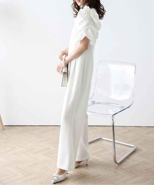 AMELY(エミリー)の「ギャザースリーブオールインワン(つなぎ/オールインワン・レディース・ホワイト/ブラック/ネイビー・L/M)」の13枚目の写真