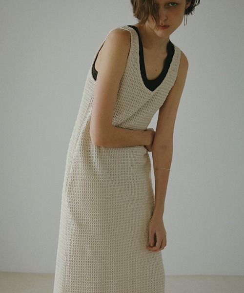 ETRE TOKYO（エトレトウキョウ）の「コットンレースIラインワンピース（ワンピース・レディース・ブラック/ベージュ・FREE）」の3枚目の写真