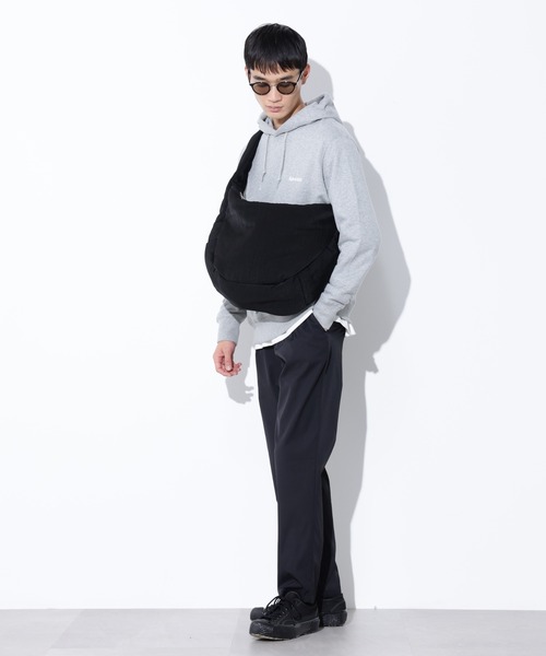 Apo(s)ture(アポスチャー)の「KYLE-003/撥水ビューティーツイルスリムパンツ(スラックス・メンズ・グリーン/ブラック/ベージュ/ネイビー・XS/S/M/L/XL)」の18枚目の写真