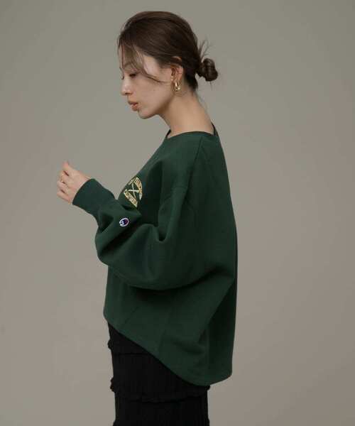 Champion(チャンピオン)の「『別注』Champion×Sonny Label 裏起毛ロゴスウェット(スウェット・レディース・スミクロ/オートミール/ネイビー/グリーン・FREE)」の22枚目の写真