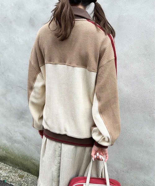 DOUBLE NAME(ダブルネーム)の「配色切り替えワッフルトラックジャケット/ユニセックス(セットアップ・レディース・ネイビー/ベージュ・FREE)」の10枚目の写真