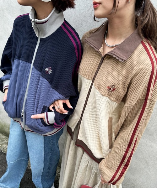 DOUBLE NAME(ダブルネーム)の「配色切り替えワッフルトラックジャケット/ユニセックス(セットアップ・レディース・ネイビー/ベージュ・FREE)」の11枚目の写真