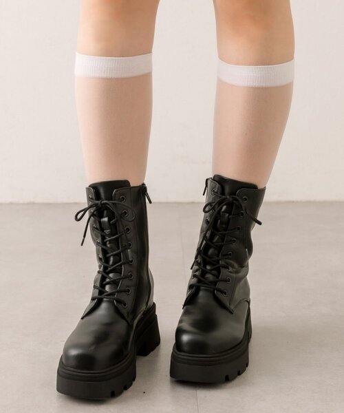 OLIVE des OLIVE（オリーブデオリーブ）の「レースアップショートブーツ（ブーツ・レディース・ブラック/ダークブラウン・SMALL/MEDIUM/LARGE）」の20枚目の写真
