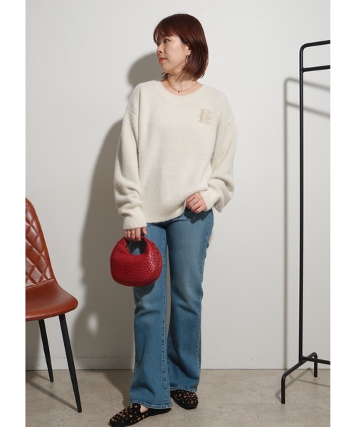 フェザーヤーンブローチロゴニット Palm Riche│Eimee Law & LHELBIE