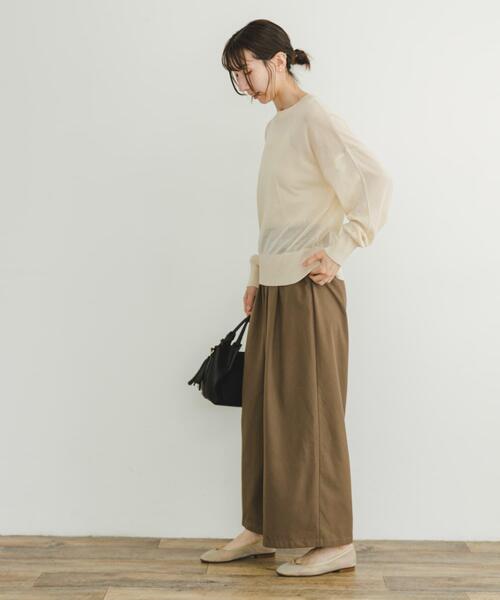 ITEMS URBANRESEARCH（アイテムズ アーバンリサーチ）の「シアーニット×イージーパンツセット（ニット/セーター・レディース・ホワイト系その他/ブラック系その他・FREE）」の11枚目の写真