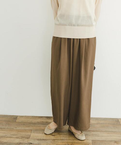 ITEMS URBANRESEARCH（アイテムズ アーバンリサーチ）の「シアーニット×イージーパンツセット（ニット/セーター・レディース・ホワイト系その他/ブラック系その他・FREE）」の19枚目の写真