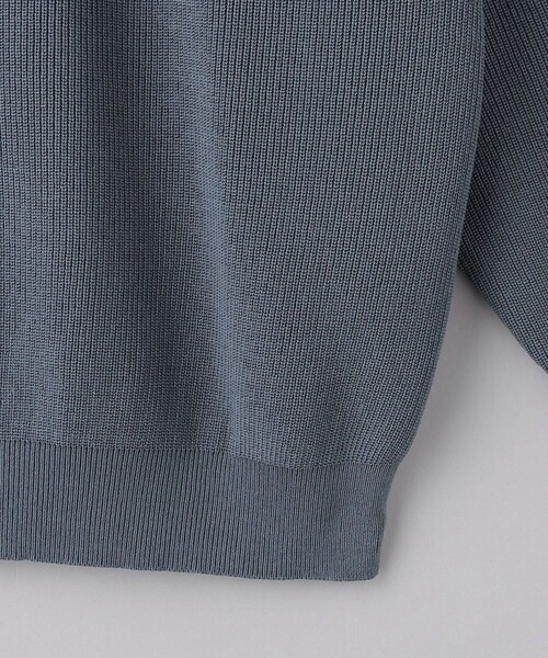 UNITED ARROWS（ユナイテッドアローズ）の「ミドルゲージ アゼ クルーネックニット -ウォッシャブル-（ニット/セーター・メンズ・グレー/ナチュラル/ブラック・S/M/L/XL）」の22枚目の写真