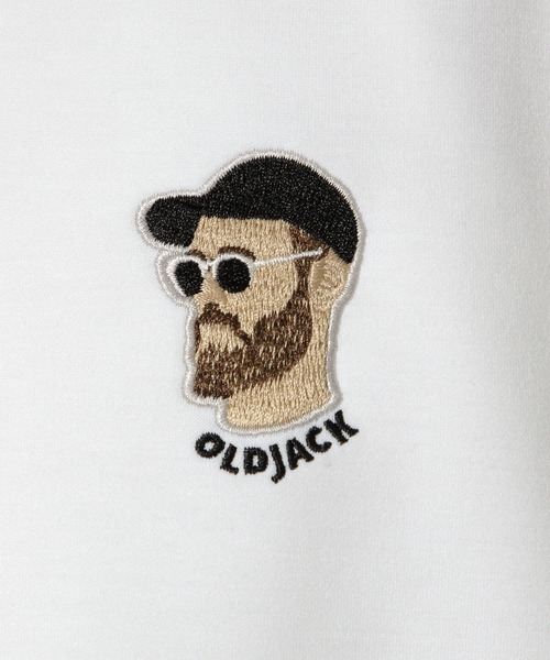 LAKOLE（ラコレ）の「ヒゲダンボール刺繍プルオーバー / 146601（スウェット・メンズ・ブラウン/ホワイト/ブラック/ライトブルー・LARGE/X-LARGE/MEDIUM）」の17枚目の写真