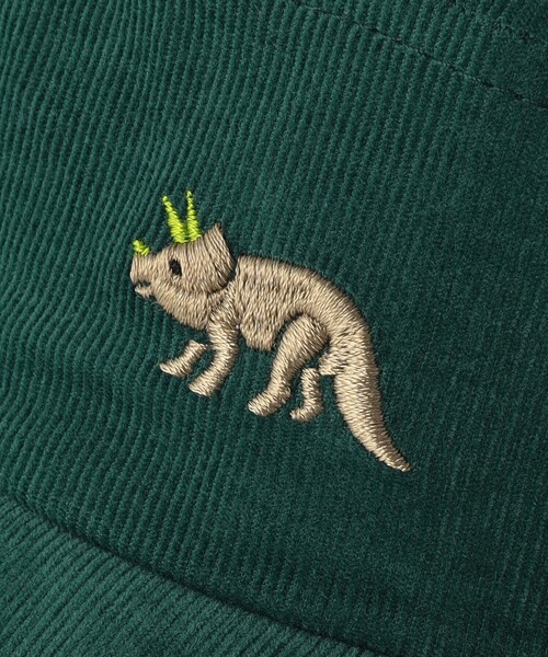 green label relaxing（グリーンレーベルリラクシング）の「GLR コーデュロイ JET 恐竜 キャップ / 帽子 / キッズ（キャップ・キッズ・オフホワイト/コバルトブルー/ケリーグリーン・52-54cm）」の10枚目の写真