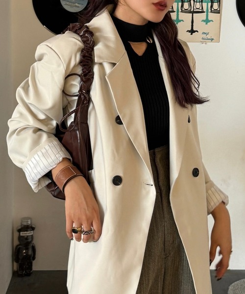 efill（エフィル）の「無地 金ボタン付き 長袖 リブニット トップス（ニット/セーター・レディース・ブラック/ベージュ/カーキ/ホワイト/ブラウン/レッド・FREE）」の11枚目の写真