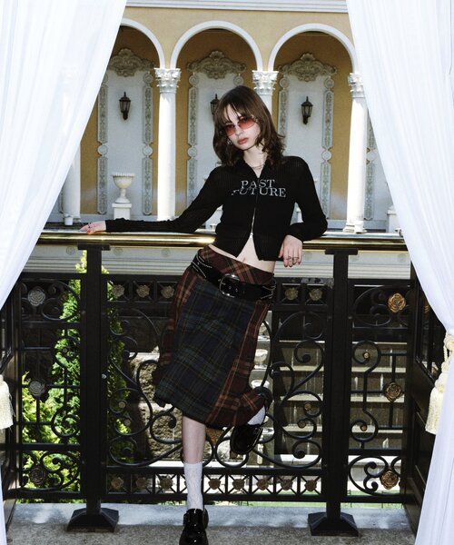 WHO'S WHO gallery(フーズフーギャラリー)の「ミックスチェックミディプリーツスカート(スカート・レディース・ブルー/ブラウン・FREE)」の3枚目の写真