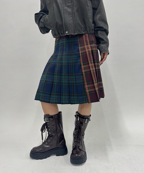 WHO'S WHO gallery(フーズフーギャラリー)の「ミックスチェックミディプリーツスカート(スカート・レディース・ブルー/ブラウン・FREE)」の5枚目の写真