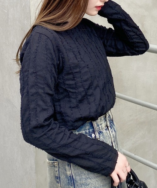 INGNI(イング)の「【WEB限定】フリンジトップス(Tシャツ/カットソー・レディース・ブルー/アイボリー/ブラック・M)」の15枚目の写真