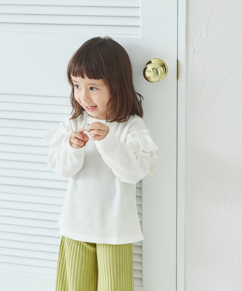 pairmanon（ペアマノン）の「【軽ふわっふる】 ワッフル 袖フリル アソート 長袖Tシャツ（Tシャツ/カットソー・キッズ・ブラック/ブラック系その他2/パープル系その他/ホワイト系その他/ブラック系その他/ホワイト系その他2/ホワイト系その他4/グリーン系その他/ベージュ/ピンク/ブラウン/アイボリー/ピンク系その他/オレンジ系その他・90/120/150/100/110/130/140）」の16枚目の写真