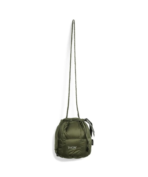 TAION(タイオン)の「TAION/タイオン DRAW STRING DOWN BAG-SMALL 巾着バック(ショルダーバッグ・メンズ・オリーブ/ブラック/タイガーカモ/セージグリーン/ダークグリーン/オフホワイト/ダークブルー/ネイビー/ベージュ/モカ/レオパード/ライトグレー/ライトブラック・ONE SIZE)」の8枚目の写真