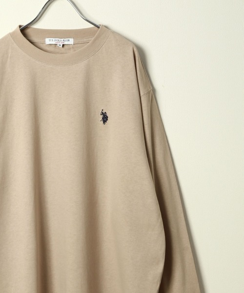 U.S. POLO ASSN.(ユーエスポロアッスン)の「【U.S.POLO ASSN.】 ワンポイント ロゴ刺繍 クルーネック 長袖 Tシャツ / ロンT(Tシャツ/カットソー・レディース・ダークグリーン/バイオレット/アイボリー/ブラック/レッド/オートミール/ネイビー・MEDIUM/X-LARGE/LARGE)」の15枚目の写真