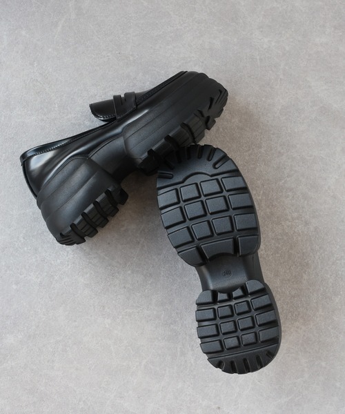 BLUEEAST(ブルーイースト)の「ボリューム厚底ローファー(ローファー・レディース・ブラウン/ブラック・LARGE/MEDIUM)」の15枚目の写真