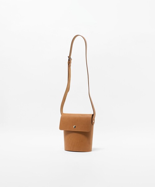 BEORMA LEATHER COMPANY(ベオーマレザーカンパニー)の「<BEORMA LEATHER COMPANY> THE MOLLY/TUSCANY LEATHER/ショルダー バッグ(ショルダーバッグ・メンズ・ブラック/ベージュ・FREE)」の9枚目の写真