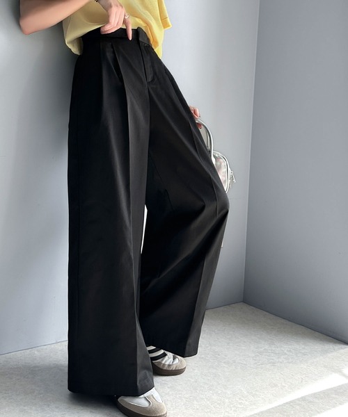 セール】上品なデザインと履き心地。タック使いワイドシルエットハイ