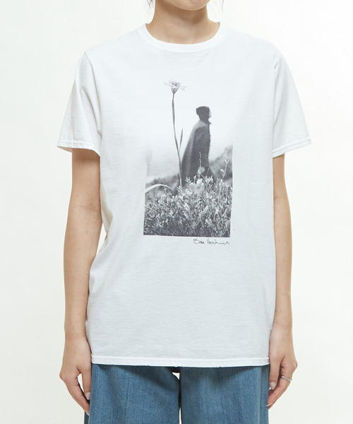 martinique(マルティニーク)の「《別注》【COUTURE D`ADAM /クチュールドアダム 】Sam Haskins/ FlowerTee(Tシャツ/カットソー・レディース・ホワイト・38/40)」の8枚目の写真