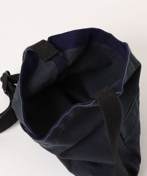 hobo(ホーボー)の「【hobo / ホーボー】AZUMA SHOULDER BAG S LIGHT CANVAS(ショルダーバッグ・メンズ・チャコール/ネイビー/ベージュ・FREE)」の6枚目の写真