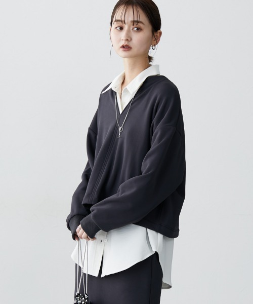 nissen(ニッセン)の「裏シャギー上下セットアップ(キーネックプルオーバー+Iラインスカート)(Tシャツ/カットソー・レディース・グレー/ブラック・S/3L/LL/L/M)」の9枚目の写真