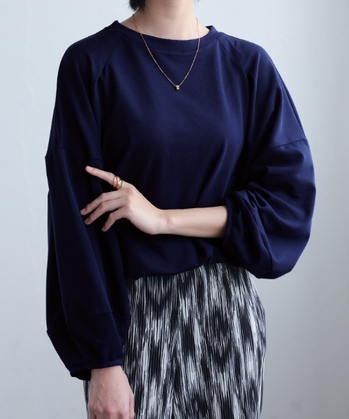 aquagarage（アクアガレージ）の「バルーン袖カットソー（Tシャツ/カットソー・レディース・ブラック/グレー/ネイビー/ホワイト/ライトグリーン・FREE）」の5枚目の写真