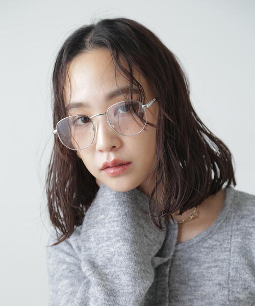 FREE'S MART（フリーズマート）の「◆シルバーフレーム伊達メガネ（メガネ・レディース・ホワイト・ﾌﾘ-）」の3枚目の写真
