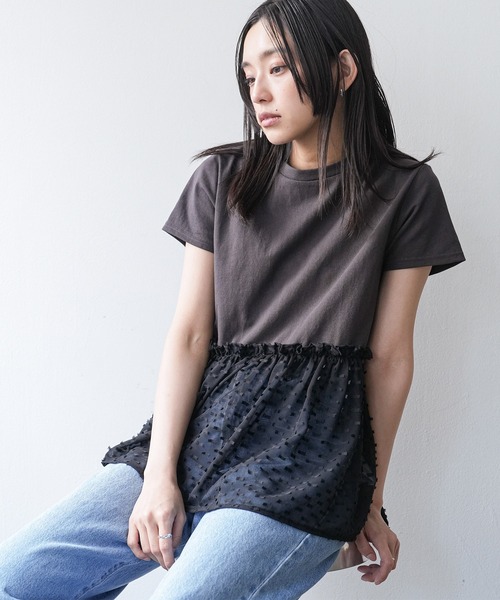 mili an deni(ミリアンデニ)の「異素材ペプラムTシャツ(Tシャツ/カットソー・レディース・ブラック/チャコールグレー/オフホワイト・M)」の14枚目の写真