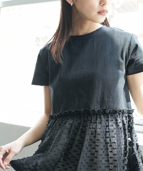 mili an deni(ミリアンデニ)の「異素材ペプラムTシャツ(Tシャツ/カットソー・レディース・ブラック/チャコールグレー/オフホワイト・M)」の17枚目の写真