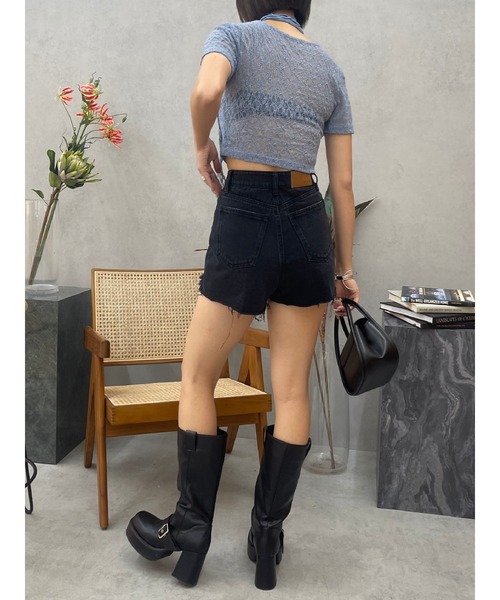 EVRIS（エヴリス）の「ダメージデニムショートパンツ（デニムパンツ・レディース・ベージュ/ブルー/ブラック・SMALL/MEDIUM）」の17枚目の写真