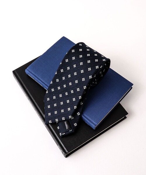 NOLLEY’S(ノーリーズ)の「ケンボウTOPフラワードット 25SSコレクション(ネクタイ・メンズ・ブルー系その他6/ブルー系その他・FREE)」の1枚目の写真