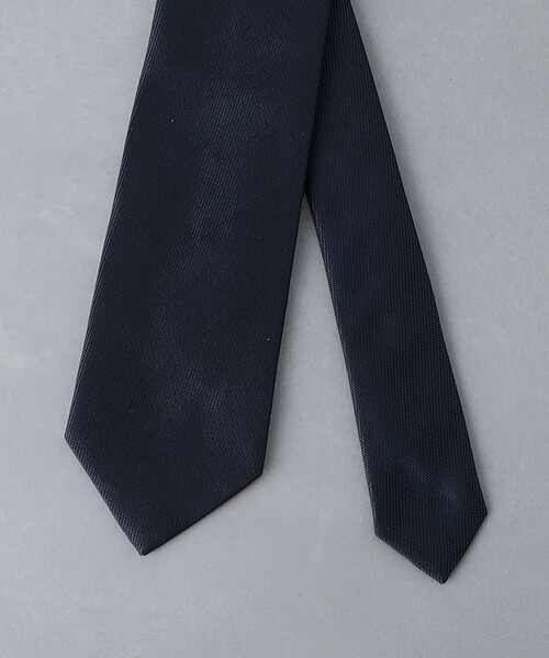 UNITED ARROWS（ユナイテッドアローズ）の「ソリッド ジャガード ネクタイ（ネクタイ・メンズ・ネイビー/ダークグレー/ベージュ・FREE）」の7枚目の写真