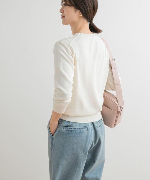 URBAN RESEARCH DOORS(アーバンリサーチドアーズ)の「オーガニックコットンクルーネックプルオーバー(ニット/セーター・レディース・オフホワイト/イエロー系その他/ブルー系その他・MEDIUM)」の6枚目の写真