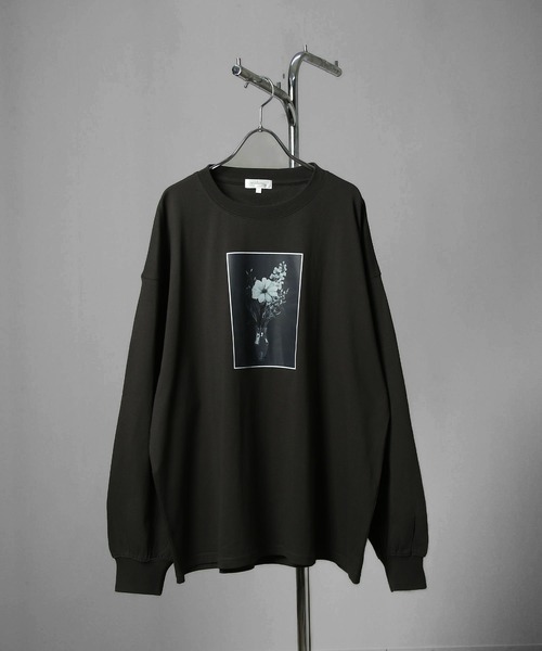 NILWAY（ニルウェイ）の「アソートグラフィック 長袖 ロング Tシャツ ロンT（Tシャツ/カットソー・メンズ・ブラック/ホワイト系/ホワイト系1/ホワイト系2/グレー系2/グレー系/ブラック系2/チャコール/ブラック系/ホワイト/ブラック系1/グレー系1・MEDIUM/LARGE）」の11枚目の写真