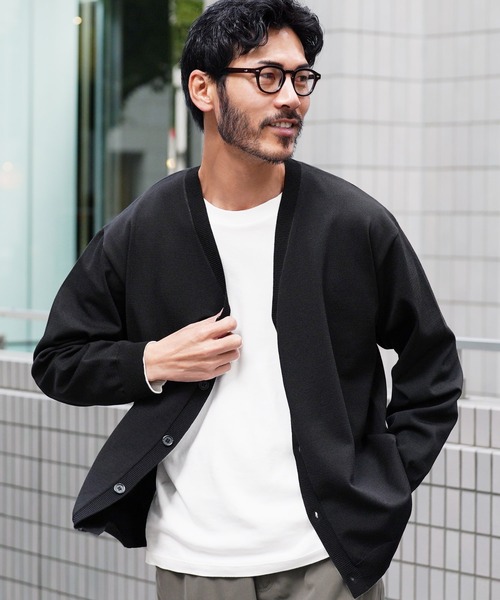 jiggys shop(ジギーズショップ)の「タンブラー乾燥対応 タフニット ドライタッチ カーディガン(カーディガン/ボレロ・メンズ・キャメル/ライトグレー/ネイビー/ブルー系その他/グレー系その他2/チャコールグレー/グレー系その他/ブラック/カーキ・LARGE/MEDIUM/X-LARGE/SMALL)」の2枚目の写真