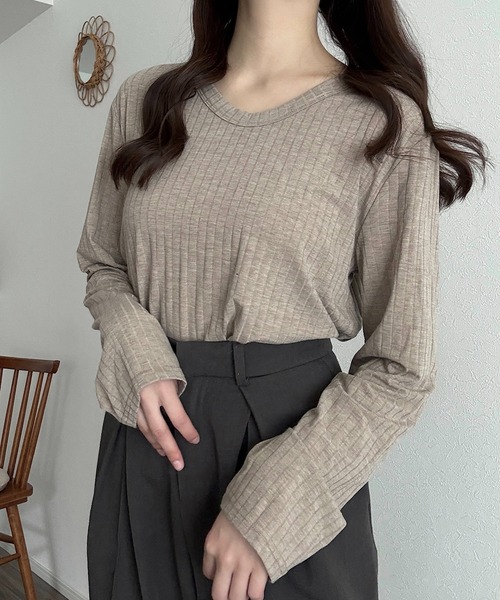 Cham.（チャム）の「ロングスリーブリブトップス（Tシャツ/カットソー・レディース・ベージュ/ブラウン/オフホワイト・F）」の2枚目の写真