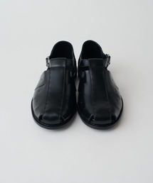 Lui's（ルイス）の「【LONDON BROWN】ヤット (レザーグルカサンダル