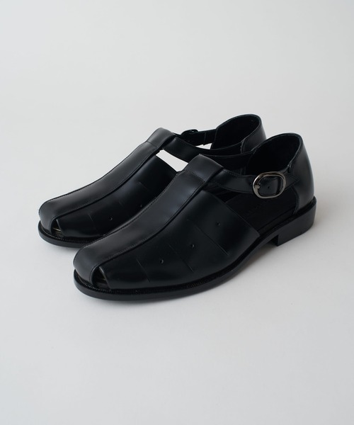 Lui's(ルイス)の「【LONDON BROWN】ヤット (レザーグルカサンダル)(サンダル・メンズ・ブラック・41/42/43)」の4枚目の写真