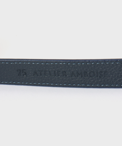 Spick & Span(スピックアンドスパン)の「ATELIER AMBOISE/アトリエ アンボワーズ サークルバックルベルト(ベルト・レディース・ネイビー・75)」の4枚目の写真