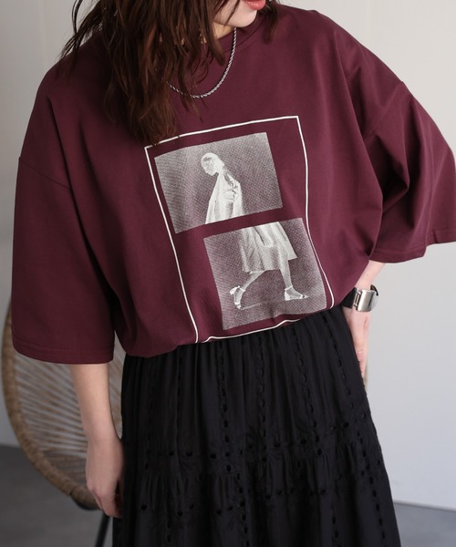 ap retro(アプレトロ)の「【選べる】BIGプリントTeeシャツ / フォトプリント / ロゴプリント(Tシャツ/カットソー・レディース・ブラック/カーキ/ブラック系その他/グレー/ホワイト系その他2/ホワイト/ベージュ系その他/ボルドー/ブラウン/オートミール/ネイビー/ベージュ・FREE)」の12枚目の写真