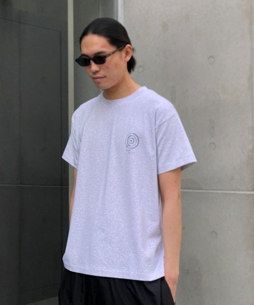 MARMOT CAPITAL(マーモットキャピタル)の「MARMOT CAPITAL/マーモット キャピタル/CIRCLE SS(Tシャツ/カットソー・メンズ・ホワイト/グレー・M/XL/L)」の2枚目の写真