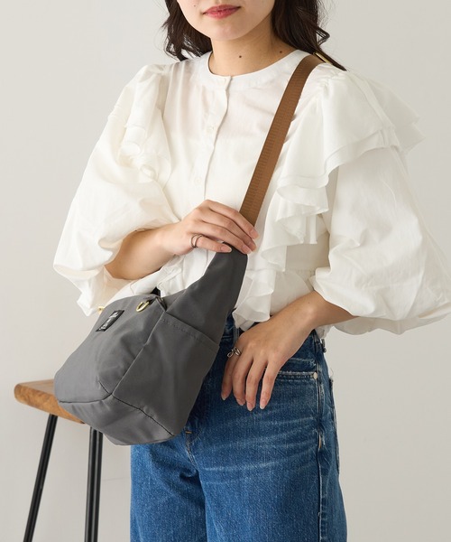 anello（アネロ）の「【anello】GTM0861 マートミニショルダー（ショルダーバッグ・レディース・グレイッシュベージュ/ブラック/グレー・FREE）」の18枚目の写真