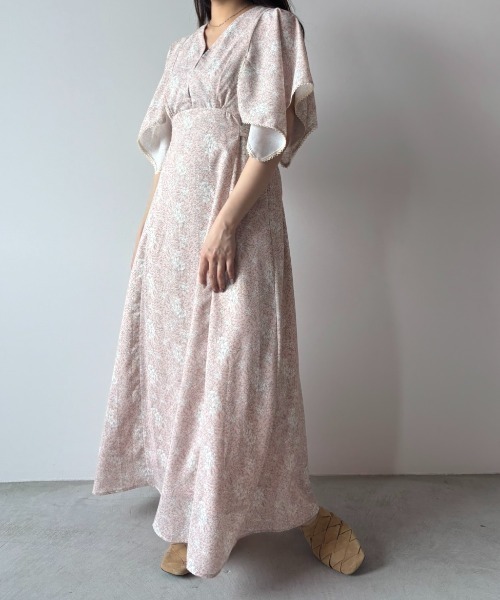 Unitage(ユニテージ)の「ハンカチスリーブ花柄ワンピース(ワンピース・レディース・ピンク/ブラック・FREE)」の18枚目の写真