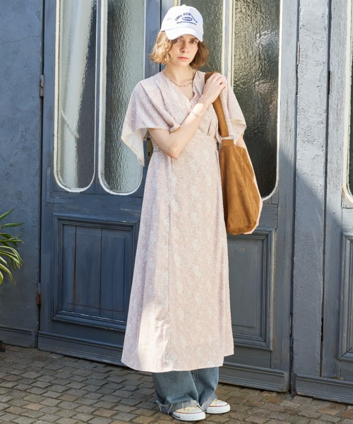 Unitage(ユニテージ)の「ハンカチスリーブ花柄ワンピース(ワンピース・レディース・ピンク/ブラック・FREE)」の20枚目の写真