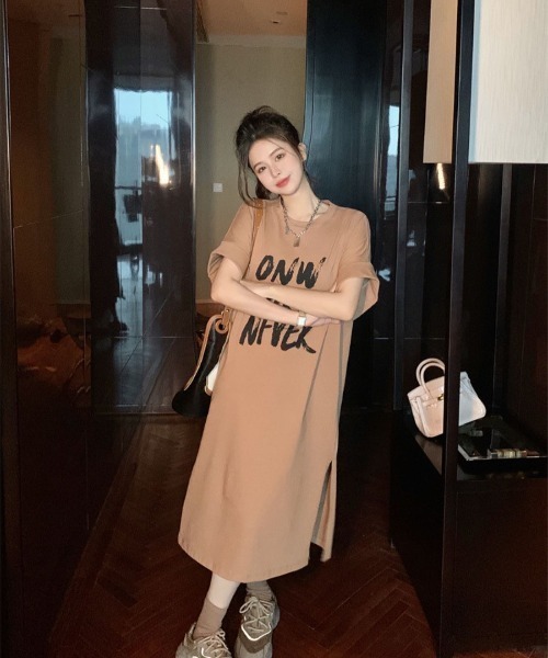 LETee（レティー）の「ロゴプリント　ティーシャツワンピース（Tシャツ/カットソー・レディース・グレー/ブラック/モカ・FREE）」の13枚目の写真