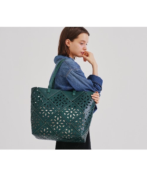 genten(ゲンテン)の「サスカットバスケット手提げバッグ<LL>(トートバッグ・レディース・ホワイト/ブラウン/グリーン/ベージュ・FREE)」の1枚目の写真